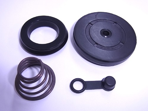 TOURMAX ZESTAW NAPRAWCZY SIŁOWNIKA (WYSPRZĘGLIKA) SPRZĘGŁA SUZUKI GSF650 BANDIT 07-11, GSF1250 07-12, GSX650 08-14 (MADE IN JAPAN) (1)