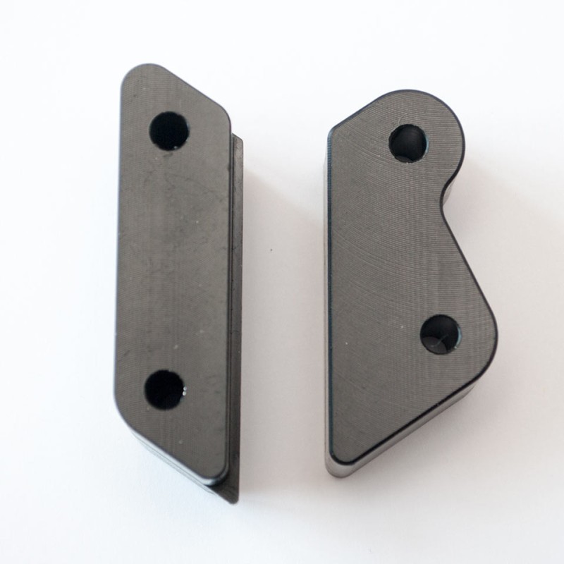 ACCEL WKŁAD PROWADNICY ŁAŃCUCHA (1)