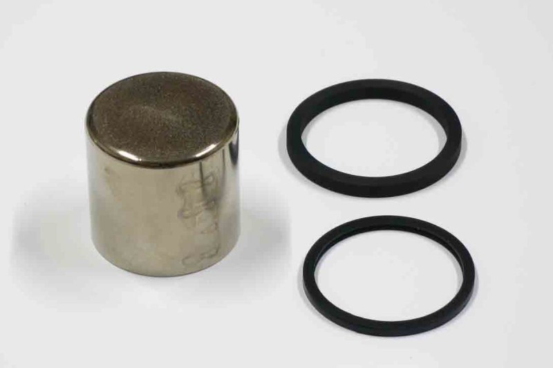 TOURMAX TŁOCZEK ZACISKU HAMULCOWEGO Z USZCZELNIACZAMI KAWASAKI ER5, ER6, KLE650, GPZ1100, KLR, KMX, VN, ZR7 (MADE IN JAPAN) (1)