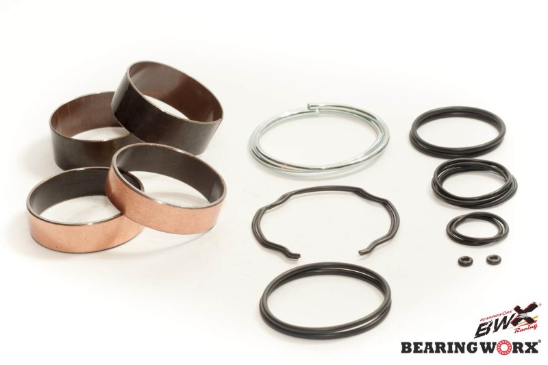 BEARING WORX ZESTAW TULEJEK (PANEWEK) ZAWIESZENIA PRZEDNIEGO KAWASAKI KXF 250 '13-'19, SUZUKI RMZ 250 '13-'15, RMZ 450 '13-'14 (38-6108)=FBK70005 (1)
