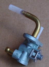 TOURMAX KRANIK PALIWA SUZUKI VS 1400 '87-'03 (MADE IN JAPAN) (1)