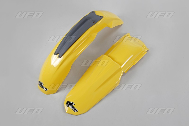 UFO KOMPLET BŁOTNIKÓW HUSQVARNA 2T '05 (HU03312103, HU03313103)