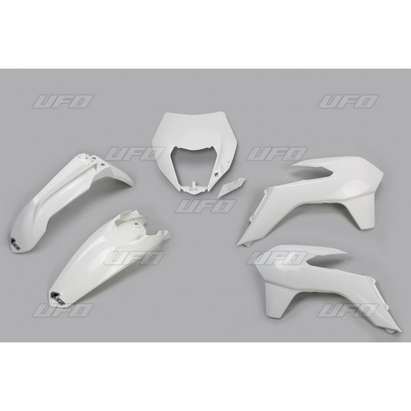 UFO KOMPLET PLASTIKÓW KTM EXC/EXCF '14-'16 Z OSŁONĄ LAMPY KOLOR BIAŁY (KT524E047)