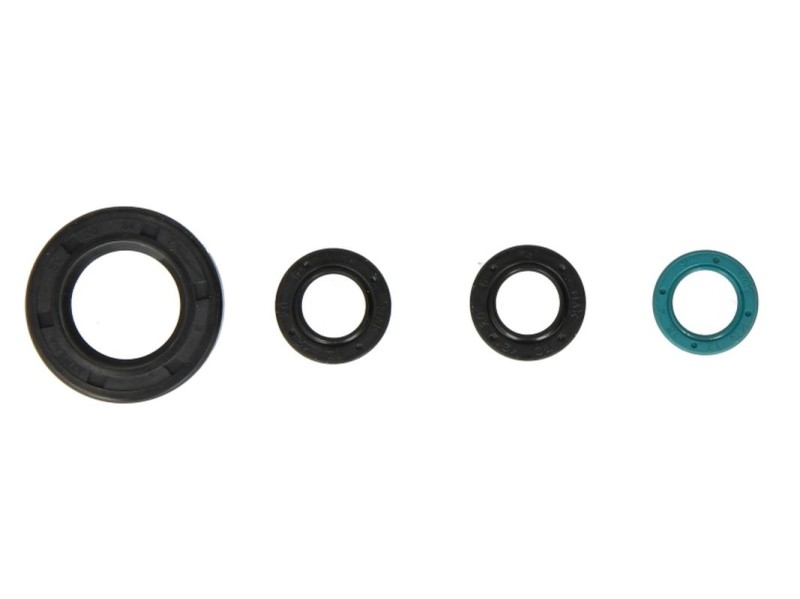 ATHENA KOMPLET (ZESTAW) USZCZELNIACZY SILNIKOWYCH HONDA CBR 125R '04-'17 (1)