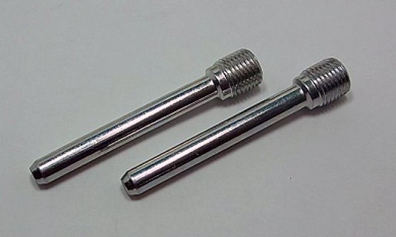 Tourmax Trzpień klocków 2szt.długość 58mm