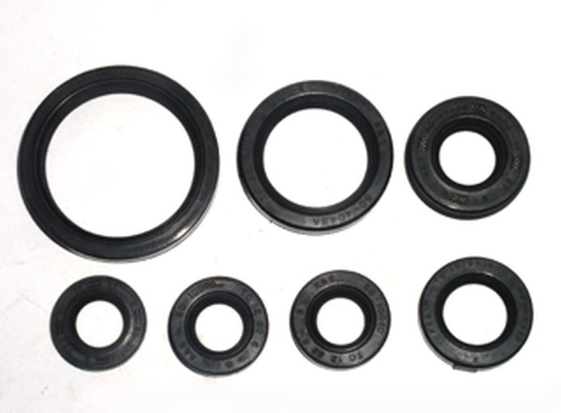 BRONCO KOMPLET (ZESTAW) USZCZELNIACZY SILNIKOWYCH YAMAHA YFM660 RAPTOR '01-'05 (7 SZT.) (AT-09645) (1)