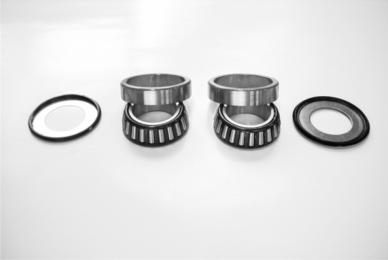 TOURMAX ŁOŻYSKA GŁÓWKI RAMY Z USZCZELNIACZAMI HONDA CR125/250 '93-'07, CRF250R '04-'09, 250X '04-'13, 450R '02-'08, 450X '05-'14 (22-1010) (MADE IN JAPAN) (1)