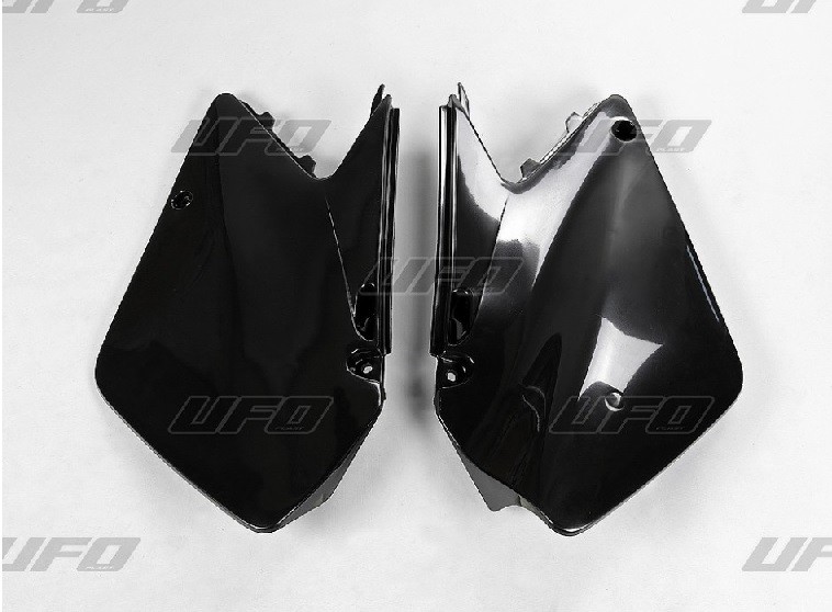 UFO BOCZKI TYLNE SUZUKI RM 125/250 '03-'05 KOLOR CZARNY