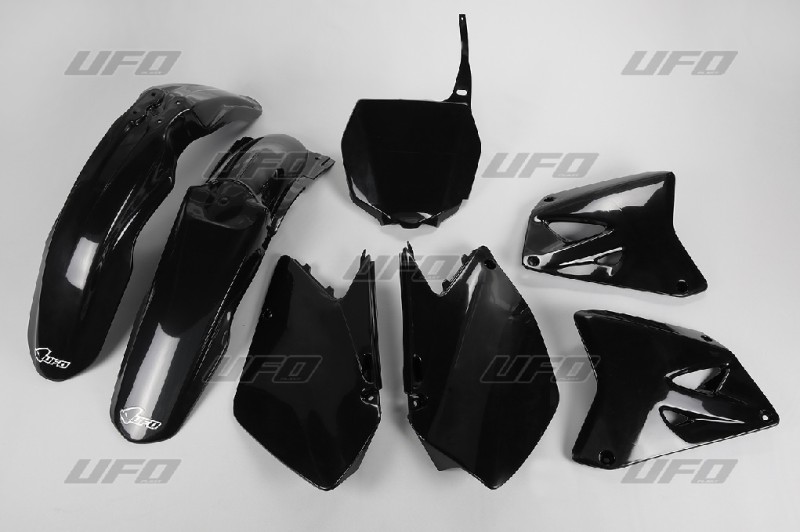UFO KOMPLET PLASTIKÓW SUZUKI RM 125 / 250 '06-'24 KOLOR CZARNY (SU406E001)