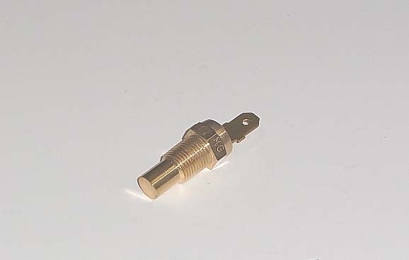 TOURMAX CZUJNIK TEMPERATURY CIECZY CHŁODZĄCEJ SUZUKI GSXR 750/1100, RF 600/900, VS 600/800 (MADE IN JAPAN) - ZASTĘPUJE WTS-302 (1)