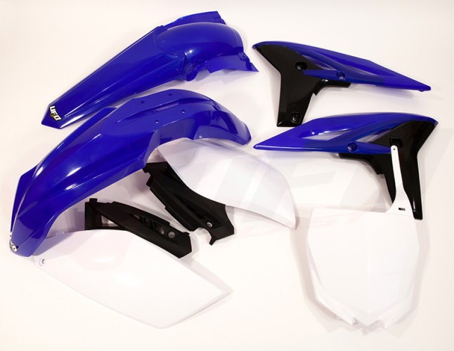 UFO KOMPLET PLASTIKÓW YAMAHA YZF 250 '10 KOLOR OEM (BIAŁY/NIEBIESKI) (YA308E999)