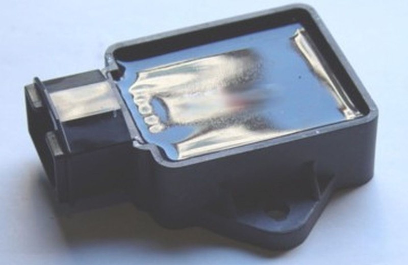 TOURMAX REGULATOR NAPIĘCIA HONDA VFR 750F '90-'97, CBR 1100XX BLACBIRD '97-'98 (OEM:31600-MT4-008) (MADE IN JAPAN) (1)