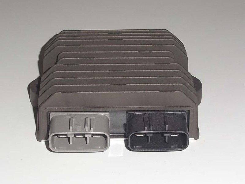 TOURMAX REGULATOR NAPIĘCIA SUZUKI DL 1000/X V-STROM '14-'19, DL 1050 V-STROM '20, (OEM:32800-31J00) (MADE IN JAPAN) (1)