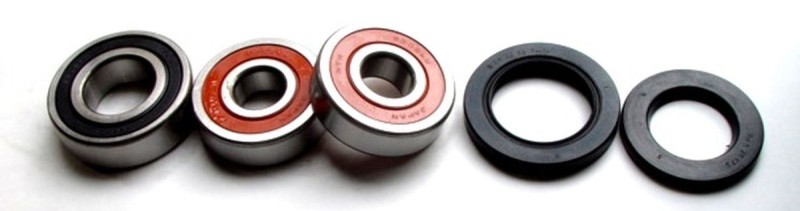 TOURMAX ŁOŻYSKA KOŁA TYLNEGO Z USZCZELNIACZAMI KAWASAKI ZX 400 '87-'92, KZ 550 '82-'83, ZR 550 '90-'94, ZX 550 '84-'86, VN 800 '99-'06 (MADE IN JAPAN) (1)