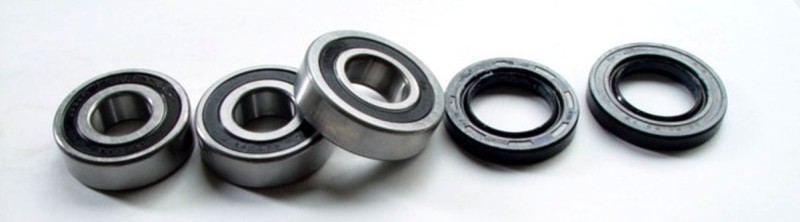 TOURMAX ŁOŻYSKA KOŁA TYLNEGO Z USZCZELNIACZAMI HONDA CBR 600F '95-'96, CBR 900RR '95, (MADE IN JAPAN) (1)