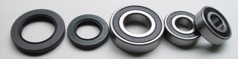 TOURMAX ŁOŻYSKA KOŁA TYLNEGO Z USZCZELNIACZAMI YAMAHA FZR 600R '94-'95, FZ 400 '97, FZS 600 '98-'03, YZF 600R '95-'06 (MADE IN JAPAN) (1)