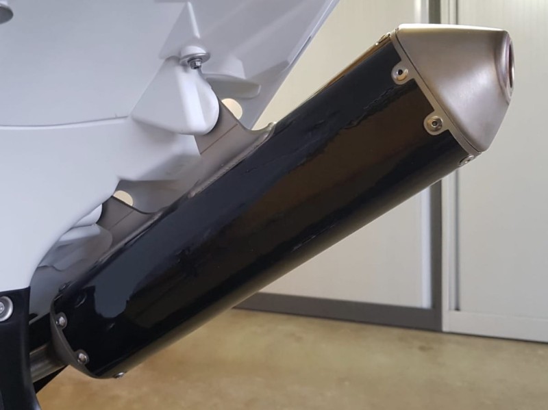 PROMX NAKLEJKI OCHRONNE KOŃCÓWKI WYDECHU + LAMPA PRZÓD HUSQVARNA TE 250/300 2020- (NA ZAMÓWIENIE - PATRZ OPIS TOWARU) (1)