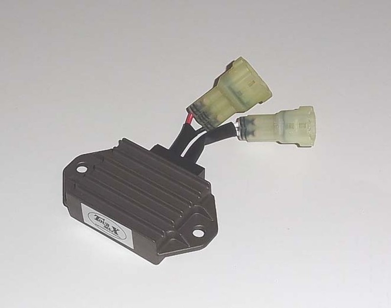 TOURMAX REGULATOR NAPIĘCIA YAMAHA YZ 250F '14-'18, YZ 450F '14-'19 (YZF250, YZF450) (OEM: 1SL-81960-00) (MADE IN JAPAN) (1)