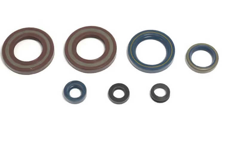 CENTAURO KOMPLET (ZESTAW) USZCZELNIACZY SILNIKOWYCH KTM LC4 350/400/500/600/620/ '87-'94 (ALL MODELS LC4) (1)