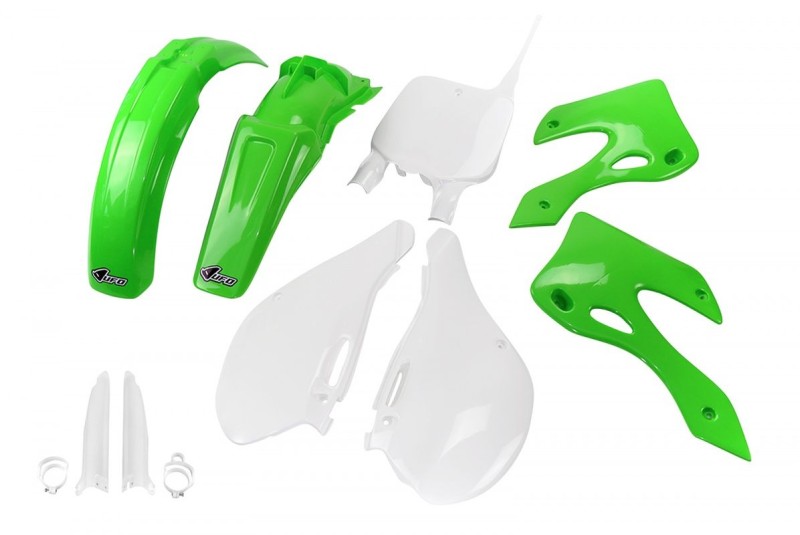UFO KOMPLET PLASTIKÓW (FULL KIT) Z OSŁONAMI TELESKOPÓW (AMORTYZATORÓW) KAWASAKI KX 125 / 250 '99-'02 KOLOR OEM (ZIELONY/BIAŁY) (KA200E999)