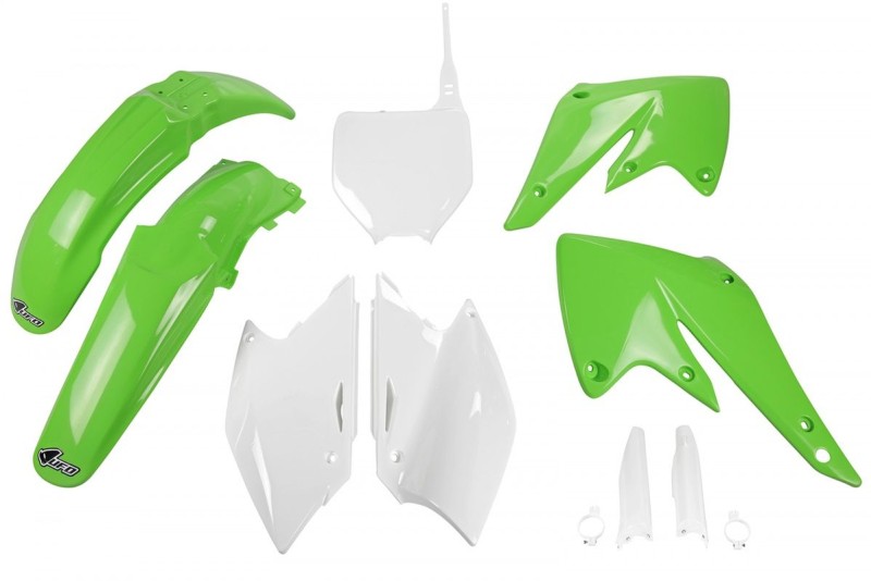 UFO KOMPLET PLASTIKÓW (FULL KIT) Z OSŁONAMI TELESKOPÓW (AMORTYZATORÓW) KAWASAKI KXF 250 '04-'05 KOLOR OEM (ZIELONY/BIAŁY) (KA203E999)
