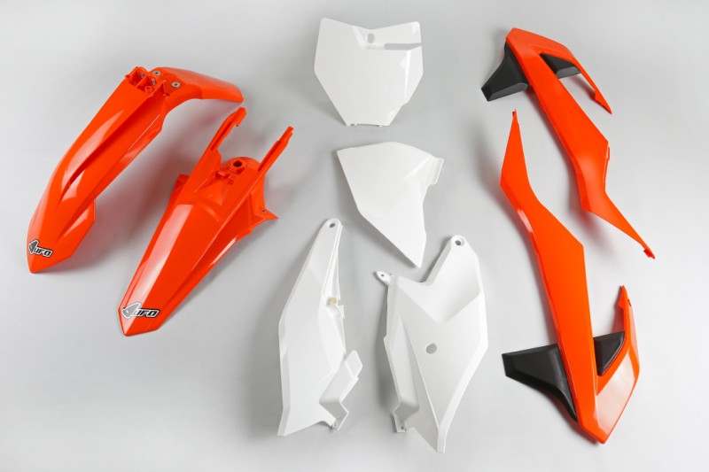 UFO 2024/11 KOMPLET PLASTIKÓW KTM SX 85 '18-'24 KOLOR OEM '18 ( POMARAŃCZOWY / CZARNY / BIAŁY )
