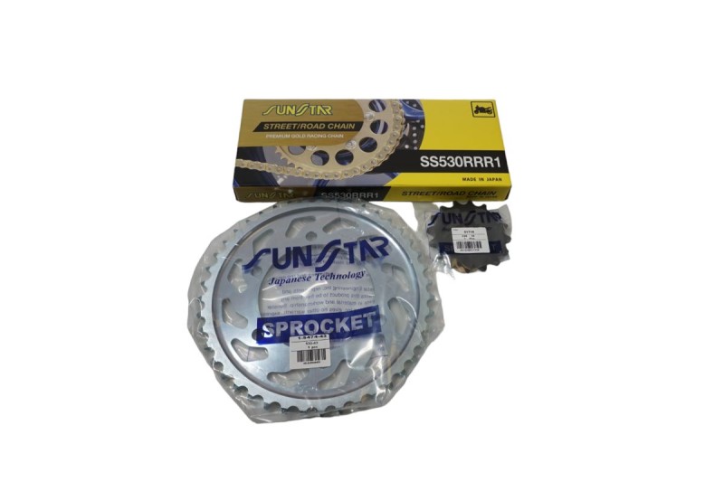 SUNSTAR ZESTAW NAPĘDOWY YAMAHA YZF R1 (04-05) PLUS ZŁOTY (17/45/116) (DO 1400CC XW RING) (SUN51717/SUN1-5474-45/SS530RRR1-116G) - ZASTĘPUJE K530RTG062 - MADE IN JAPAN - OFERTA SPECJALNA (1)
