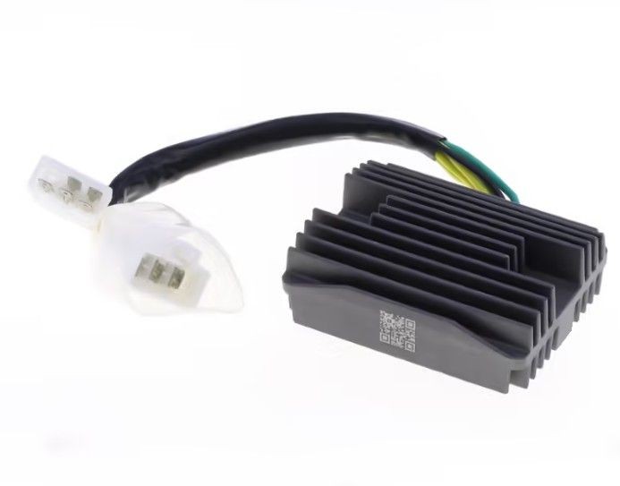 ATHENA 2025/09 REGULATOR NAPIĘCIA HONDA VFR 800 '02-'13, VFR 800 VTEC '07-'09 (OEM: 31600MCWD61) (1)