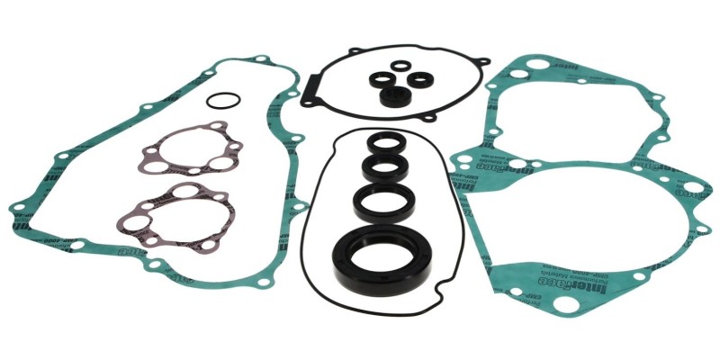 WISECO USZCZELKI + USZCZELNIACZE NA DÓŁ SILNIKA SUZUKI RM 85 02-16 (1)