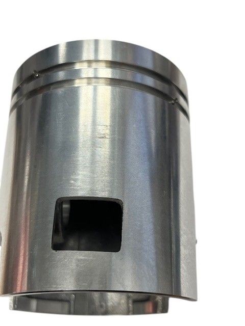 VERTEX TŁOK PIAGGIO 200CM3 2T APE, MP 500/550 (62,95MM) (PIERŚCIENIE 52625006300 X 1KPL.) - drobne rysy na płaszczu tłoka (1)