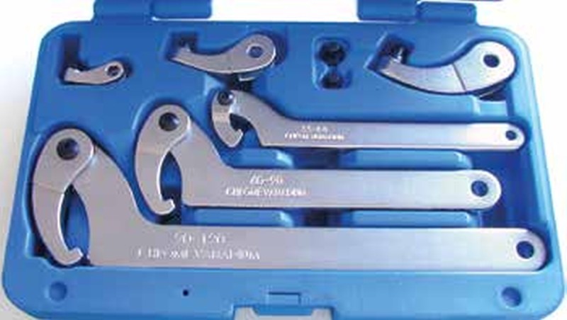 BUZZETTI ZESTAW NARZĘDZI KLUCZY PRZEGUBOWYCH DO NAKRĘTEK PIERŚCIENIOWYCH TYPU SEKTOROWEGO (1)