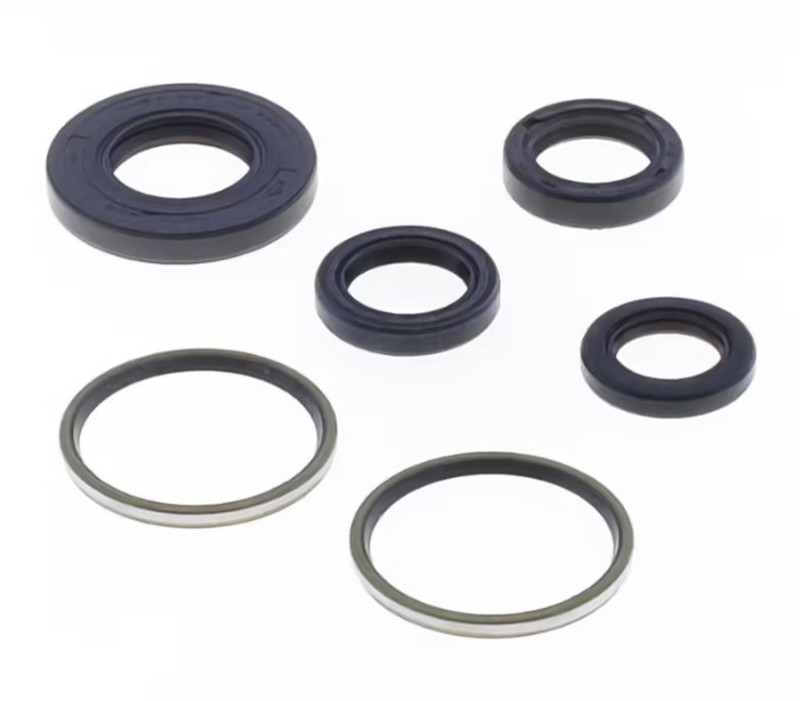 ATHENA KOMPLET (ZESTAW) USZCZELNIACZY SILNIKOWYCH YAMAHA XC 125 CYGNUS '95-'03, MBK XC 125 FLAME '95-'00 (1)