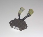 mini: TOURMAX REGULATOR NAPIĘCIA WR 250F '15-'19, YZ 250FX '15-'19, WR 450F '16-'18 (OEM: 2GB-81960-00) (MADE IN JAPAN) (1)