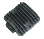 mini: TOURMAX REGULATOR NAPIĘCIA KAWASAKI ZX 400 '87-'93, ZX 500/550 '88-'89, ZX 600 '87-'92, VN 750 '86-'93, VN 1500 '88-'92, ZR 750 '91-'93, ZX 250 '89-'93, ZL 400 '88-'94 (OEM:21066-1055) (MADE IN JAPAN) (2)