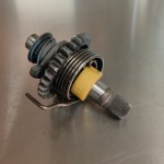 mini: Wałek kopki Yamaha YZ250F  WR250F 07-13 5NL-15601-20-00 UŻYWANY !!! (3)