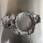 mini: Pokrywa sprzęgła Yamaha YZ250F WR250F 2006-2013 5XC-15431-00-00 = 5XC-15431-01-00 UŻYWANY !!! (2)