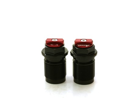 ACCEL KOREK DOLNY AMORTYZATORA PRZEDNIEGO Z REGULACJĄ HONDA CRF 450R 0914; YAMAHA YZ 125/250/X '0820, YZF 250/450/X '0820, WRF 250 '1520, WRF 450 '1220; KAWASAKI KXF 450 '0814, SUZUKI RMZ 250 '19 KOLOR CZERWONY (KPL.2SZT.)  PROMOCJA