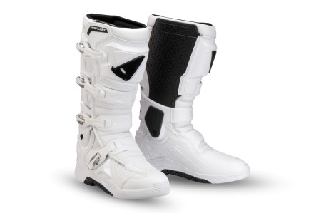UFO 2024/09 BUTY XANDER CROSS / OFFROAD Z ZAWIASEM KOLOR BIAŁY ROZMIAR 39  KOLEKCJA 2025