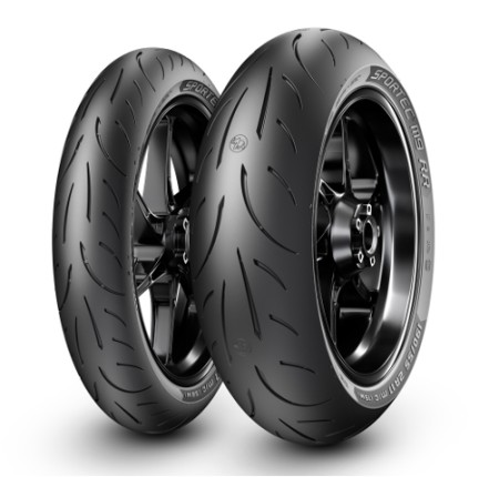 Obrazek dla: METZELER KOMPLET OPON (3616900/25) 120/70ZR17 SPORTEC M9 RR (58W) TL M/C PRZÓD DOT 2025 + (3617100/25) 180/55ZR17 SPORTEC M9 RR (73W) TL M/C TYŁ DOT 2025 + KUBEK NA KAWĘ Z LOGOTYPEM