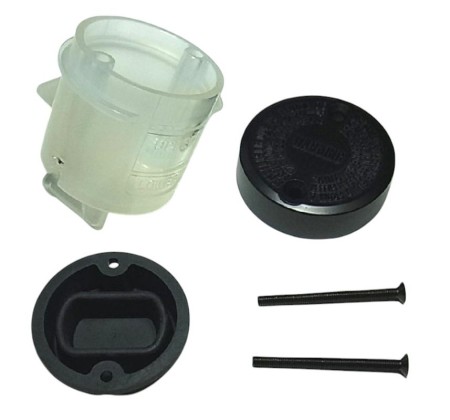 Obrazek 2 dla: TOURMAX ZBIORNICZEK PŁYNU HAMULCOWEGO Z POKRYWĄ I USZCZELKĄ PRZÓD HONDA CBR 900RR '9303, CBR 1000RR '0405, VTR 1000F/SP '9706 (MADE IN JAPAN)