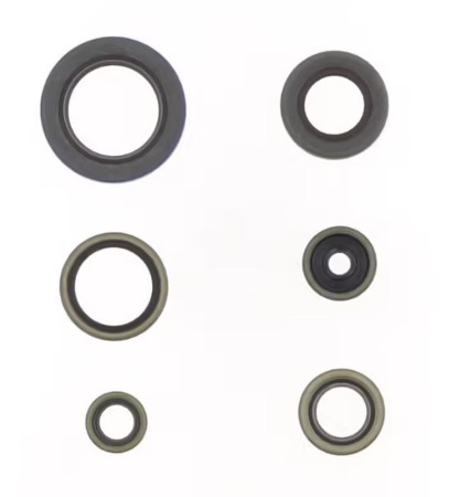 Obrazek dla: ATHENA 2026/02 KOMPLET (ZESTAW) USZCZELNIACZY SILNIKOWYCH KTM SX 65 '24'26, HUSQVARNA TC 65 '24'26, GAS GAS MC 65 '24'26